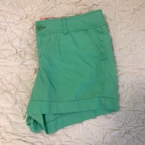 Lilly Pulitzer green callahan shorts